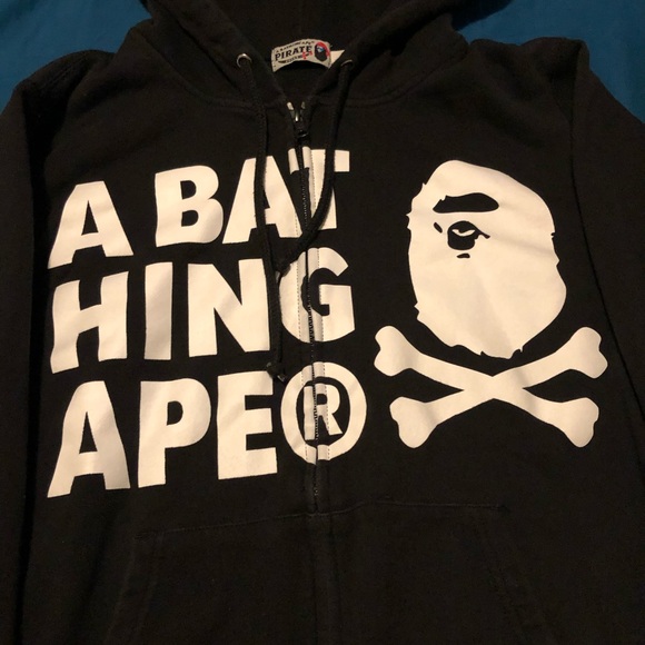 bape pirate hoodie